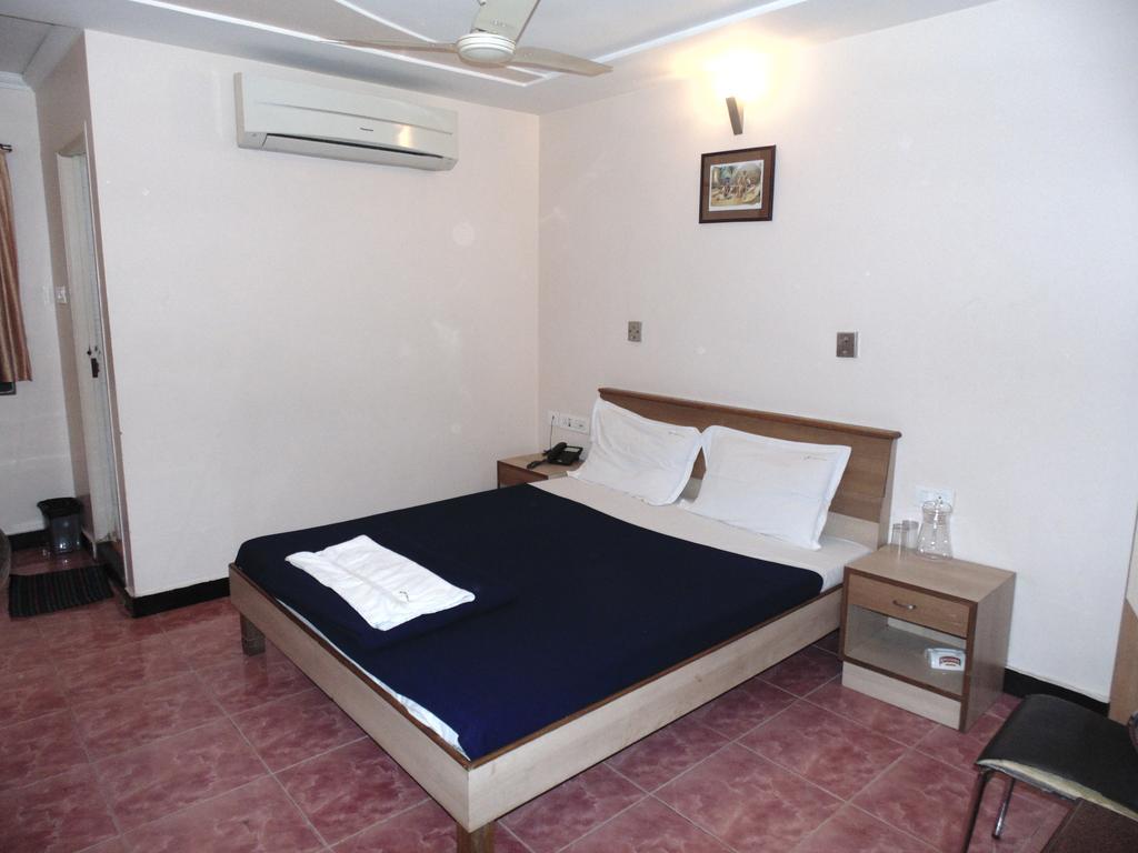Hotel S R M Central Park Chennai Cameră foto