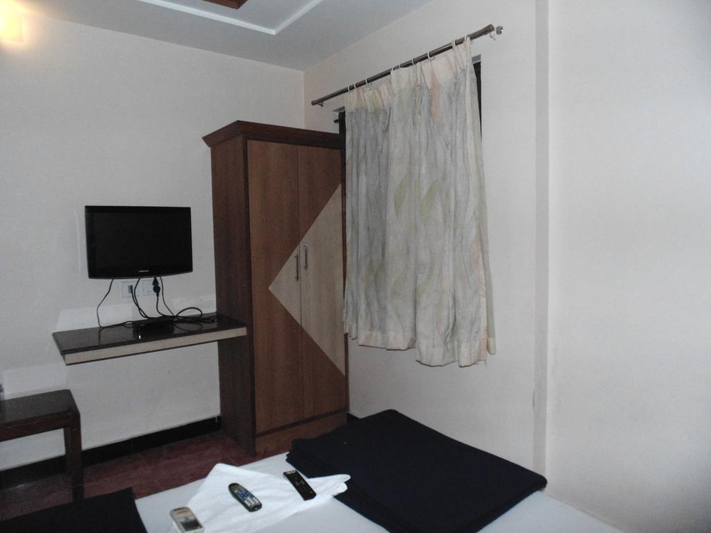 Hotel S R M Central Park Chennai Cameră foto